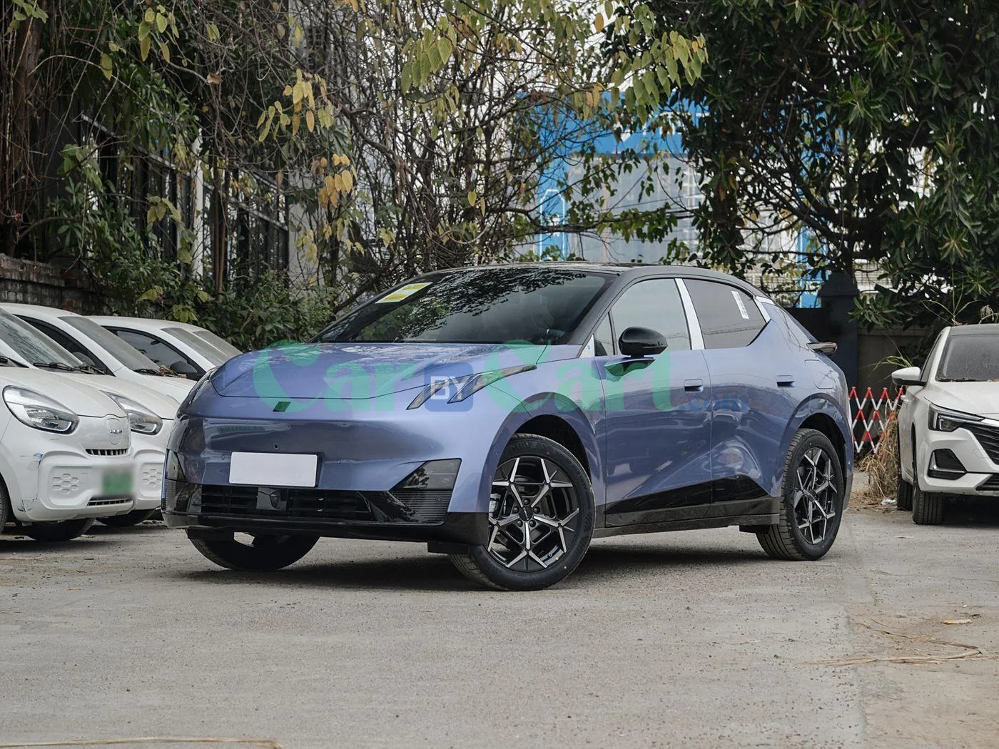 LYNK&CO Lynk&Co Z20 2025