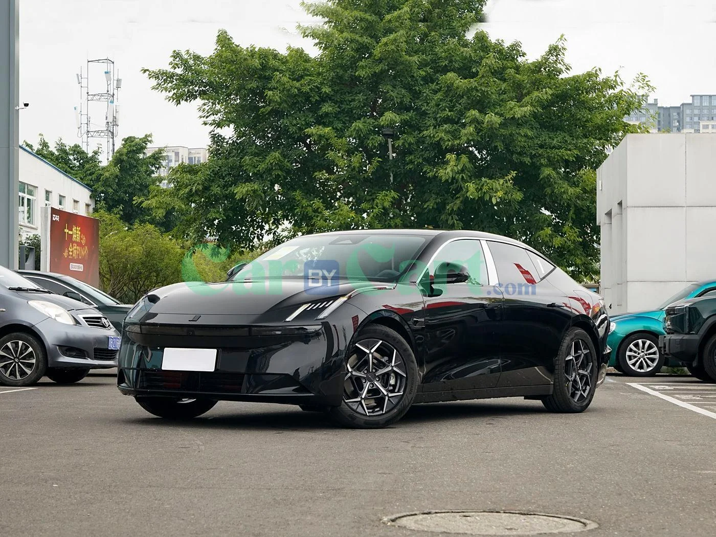 LYNK&CO Lynk&Co Z10 2025