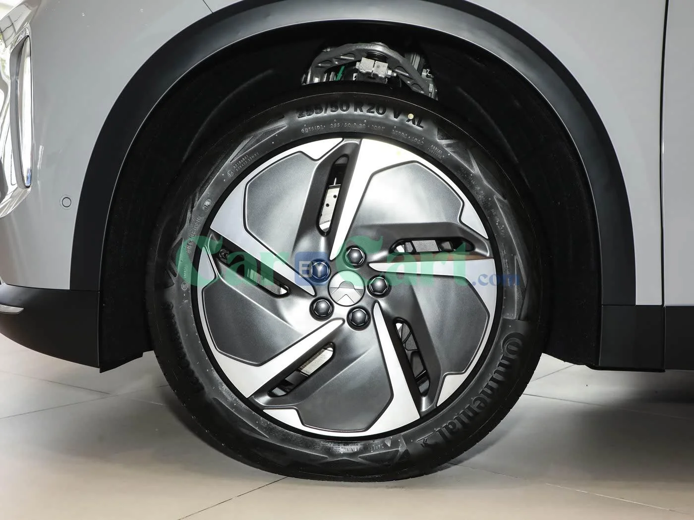 خمسة سماعات كبيرة 20بوصة