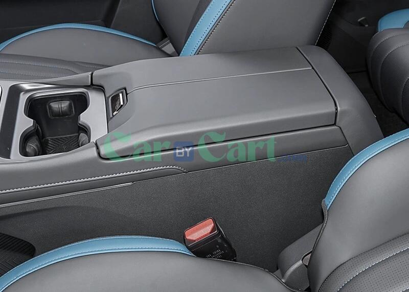 2024 Jetour L6 Armrest storage box